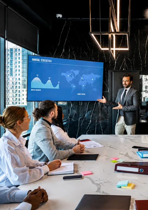 Leadership and AI